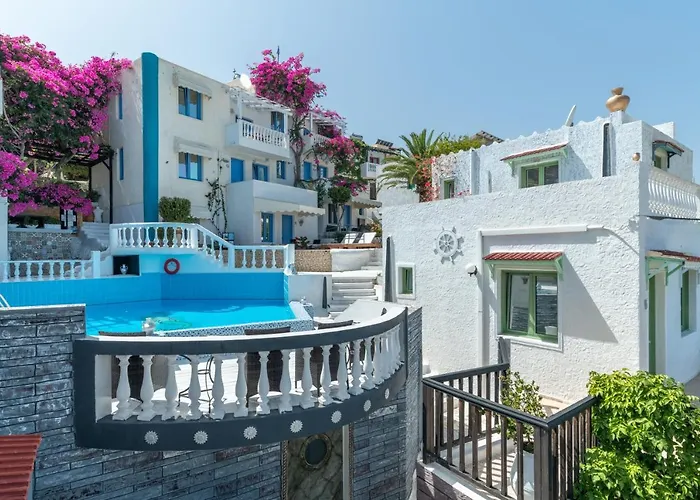 Lägenhet For A Pleasant In A Beautiful Complex With Shared Pool And Ac Hersonissos (Crete)