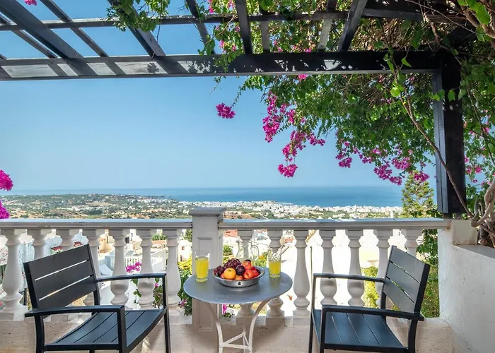 Lägenhet For A Pleasant In A Beautiful Complex With Shared Pool And Ac Hersonissos (Crete)