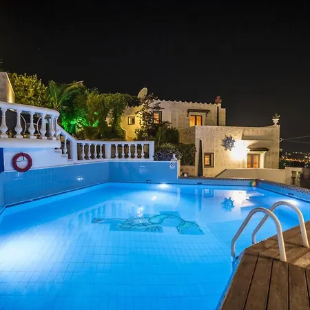 Apartman For A Pleasant In A Beautiful Complex With Shared Pool And Ac *