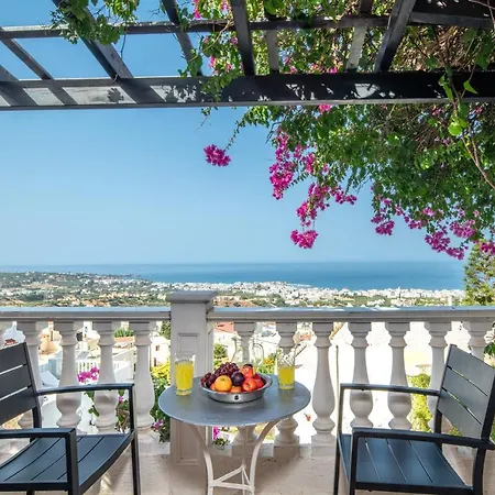 Apartman For A Pleasant In A Beautiful Complex With Shared Pool And Ac Herszonisszosz